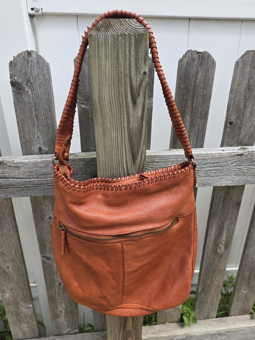Women's Leather Hobo Bag in Cognac